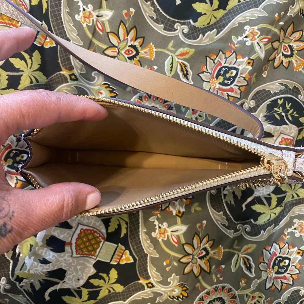MK Fanny pack - Picture 4 of 7